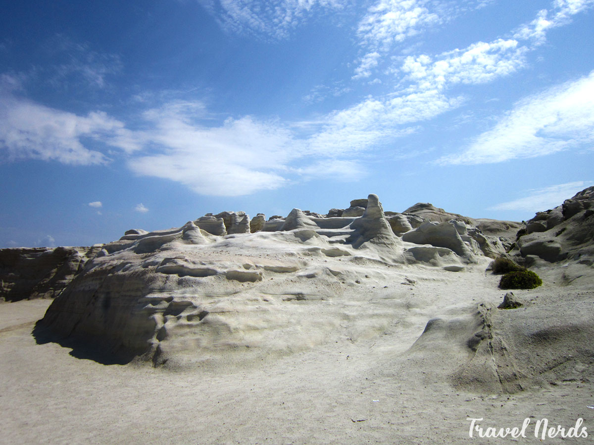 Παραλία Σαρακίνικο Μήλος