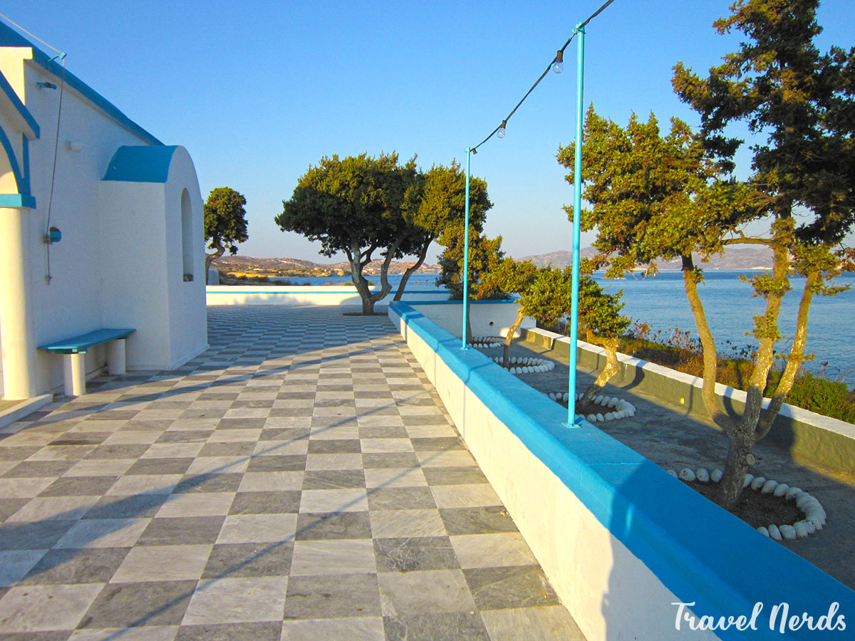 Εκκλησάκι Πολλώνια Μήλος