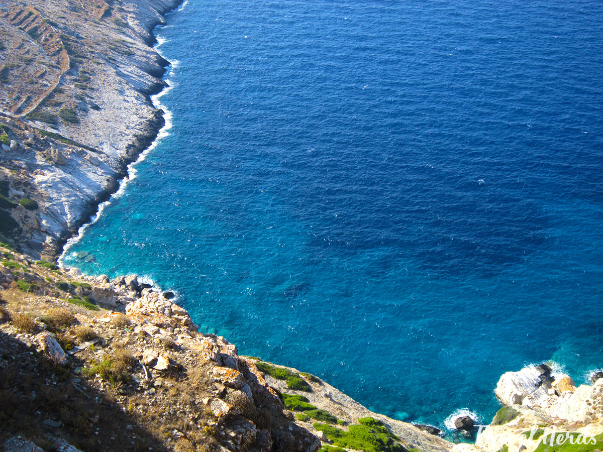 Θέα από Χώρα Φολεγάνδρος