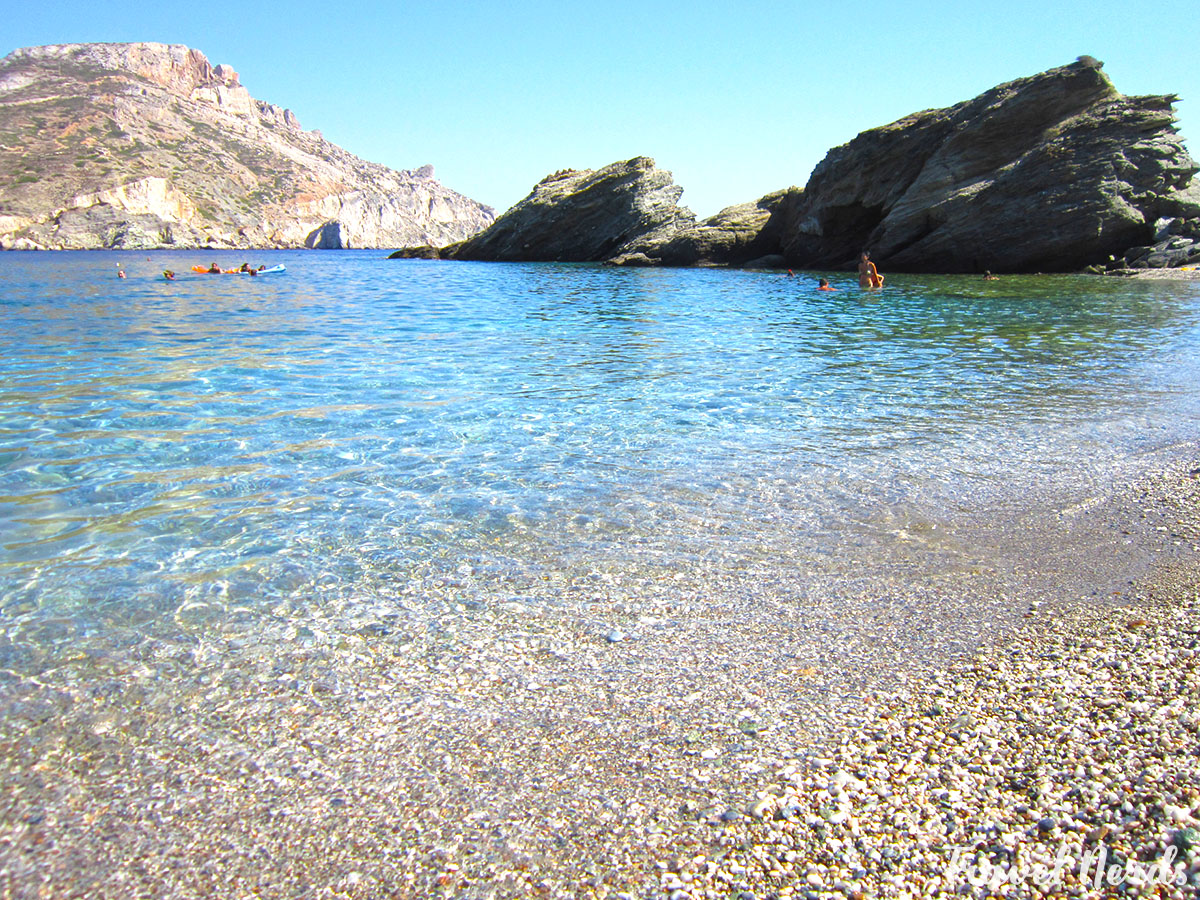 Παραλία Άγιος Νικόλαος Φολέγανδρος