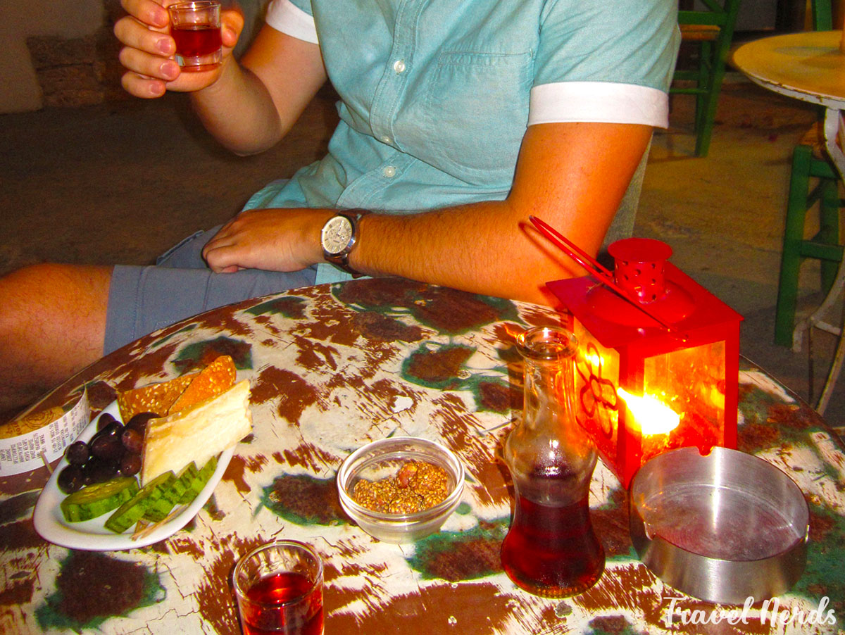 Παραδοσιακή Ρακί Χώρα Φολεγάνδρου